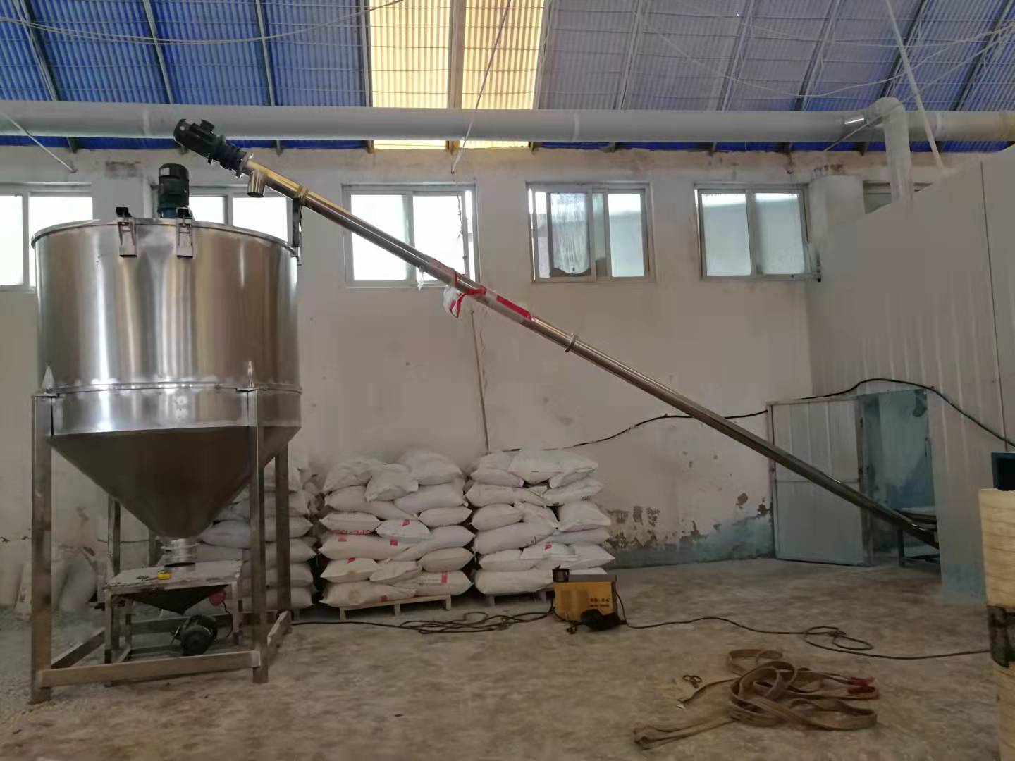 螺旋上料機定制產(chǎn)品 螺旋上料機定制產(chǎn)品