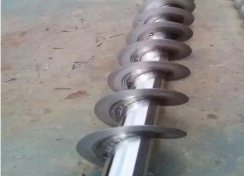 1686189456596369.jpg 小型螺旋提升機(jī)主軸